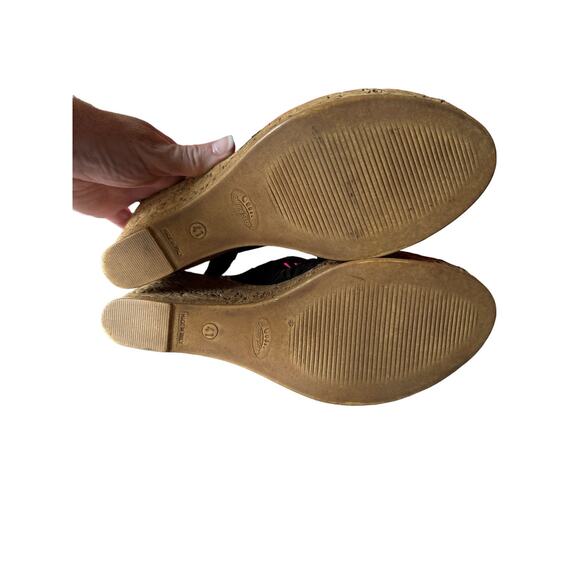 Spring Step Footsie Women's Slingback 3" Wedge Sandals in black size 41 9.5-10 - Picture 12 of 15